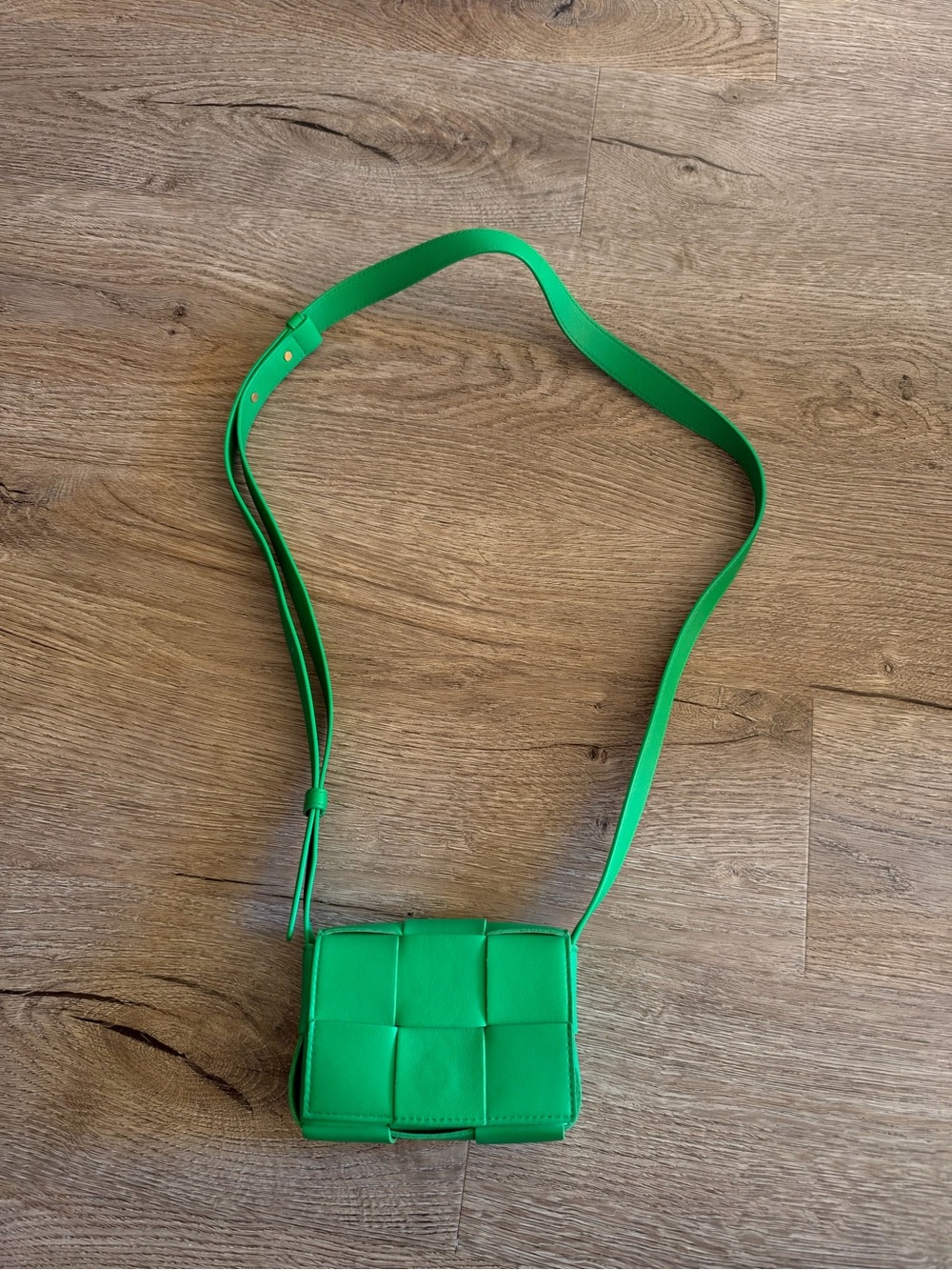 Bottega Veneta Green Intrecciato Mini Cassette